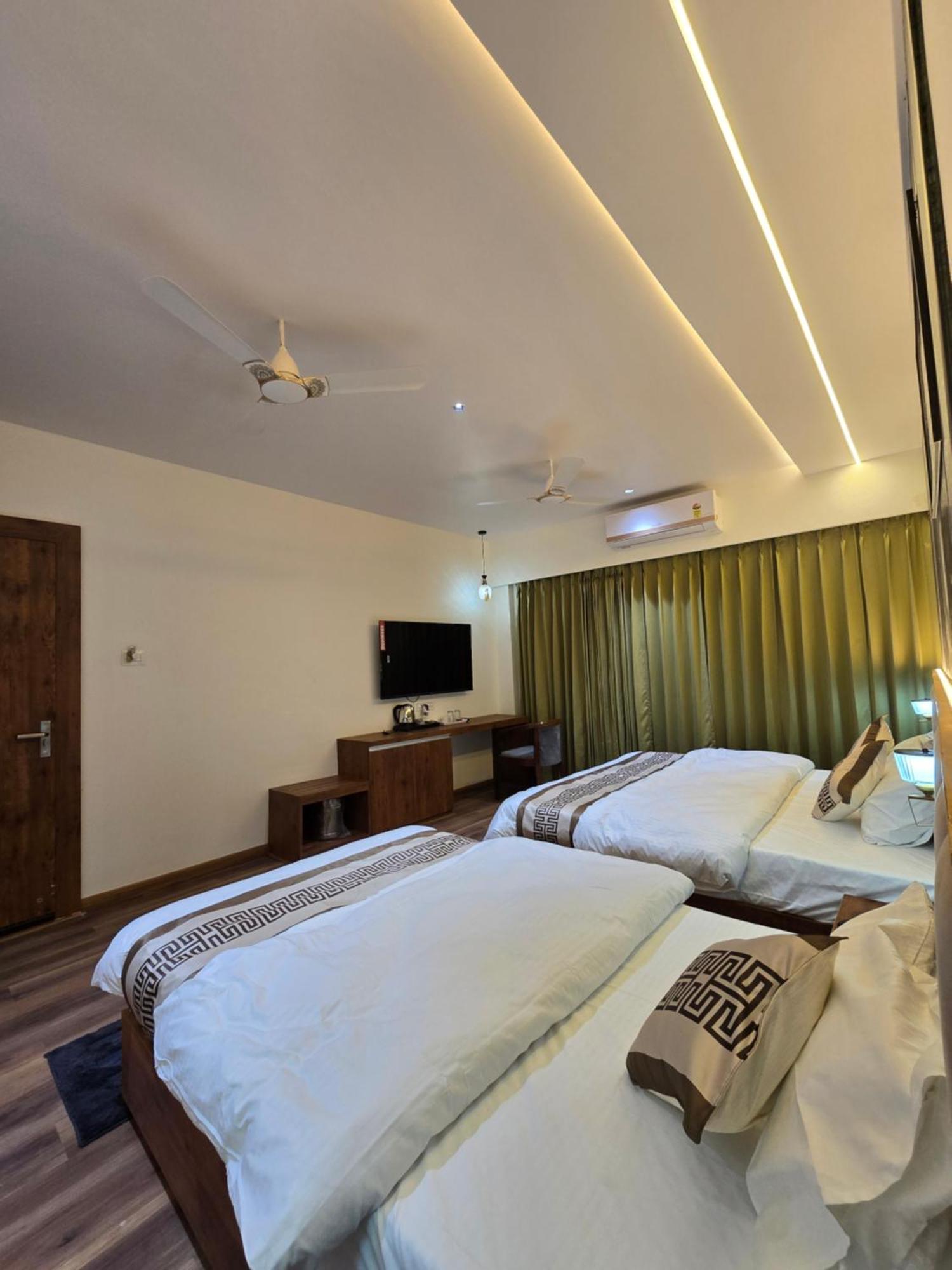 Hotel Fortune Ayodhya Exterior foto