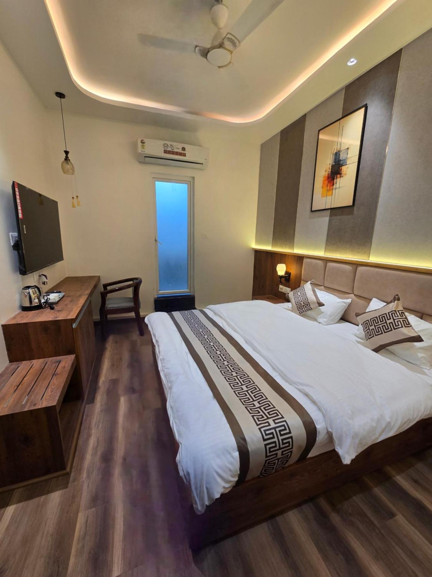 Hotel Fortune Ayodhya Exterior foto